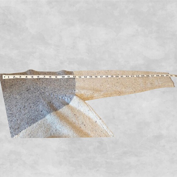 Peter Millar Wool Blend Color Block Crewneck Sweater Gray Cream Men’s Size Large - Picture 12 of 14